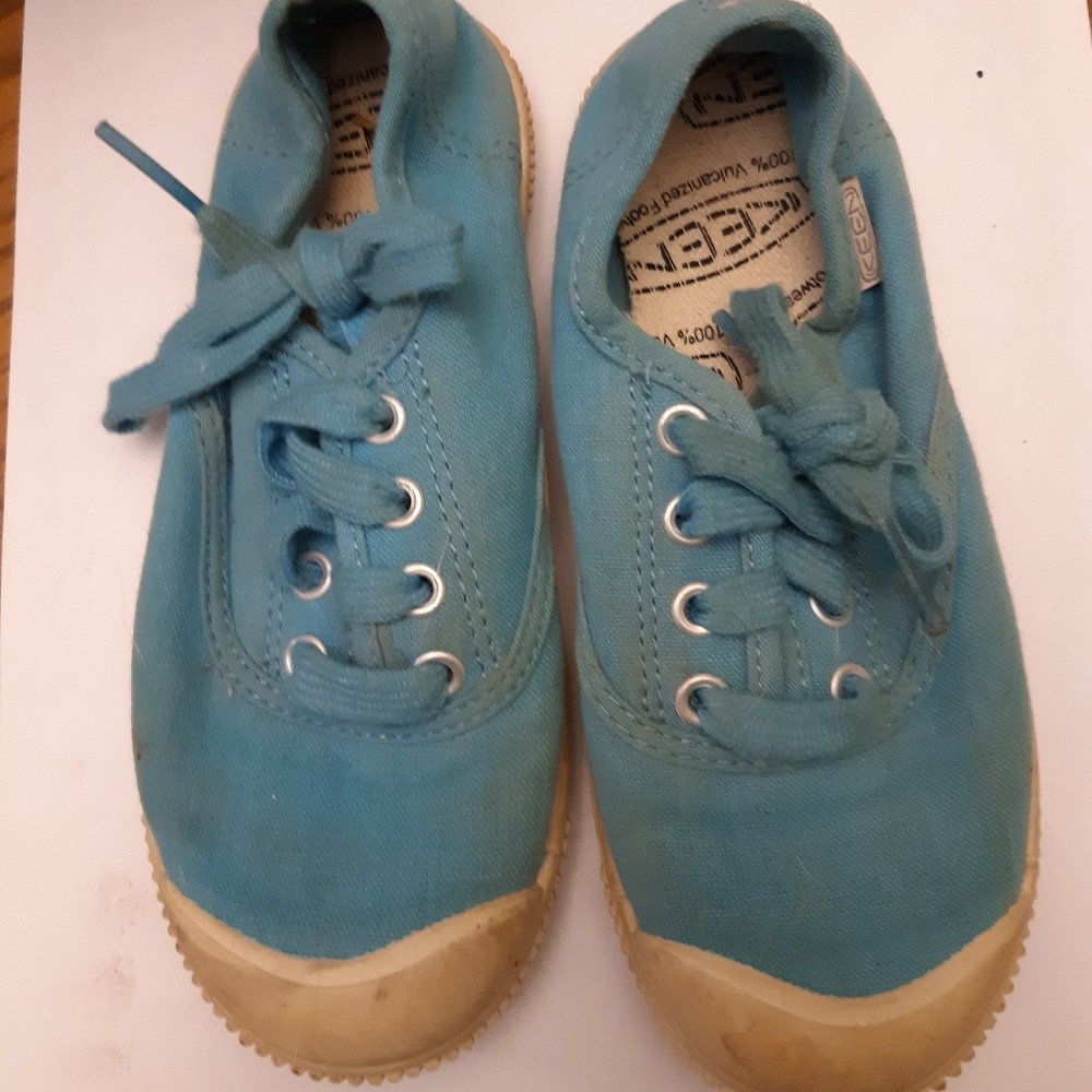 Keen girls shoes